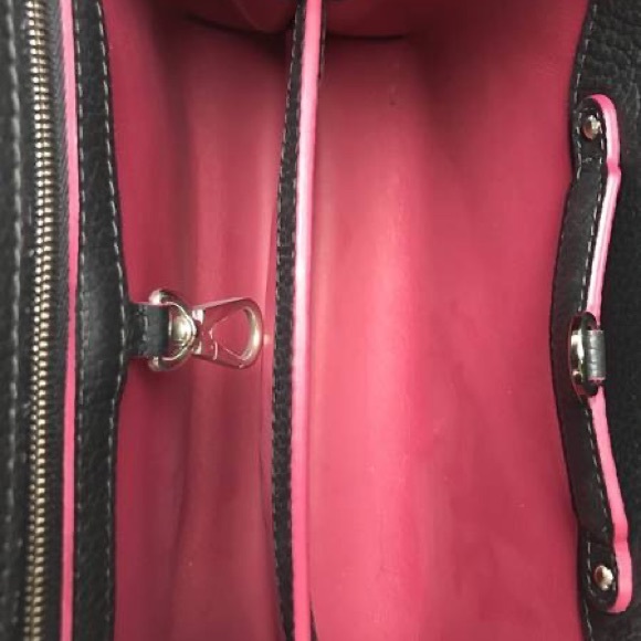 LV Capucines - Picture 11 of 11